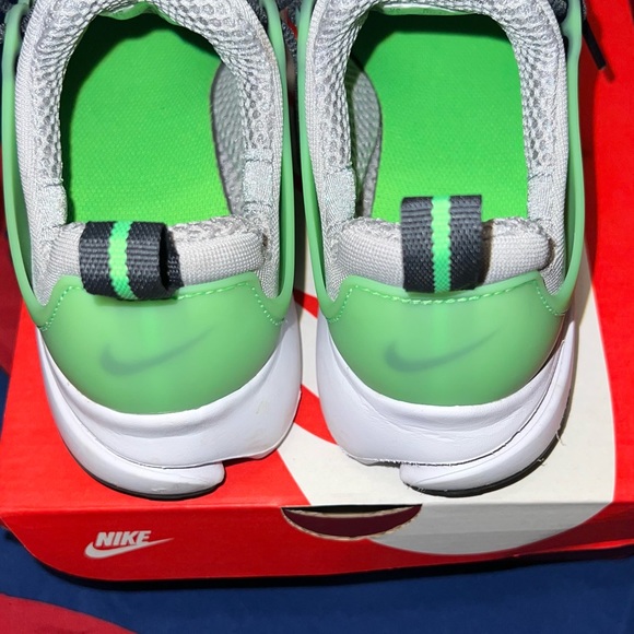 Nike Presto - Picture 2 of 3